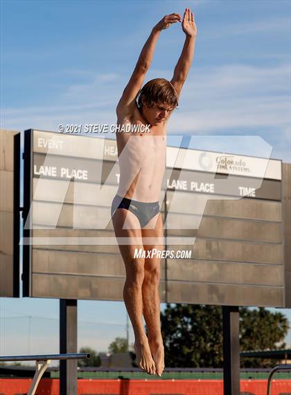 Thumbnail 2 in AIA Division I,III Diving Finals photogallery.