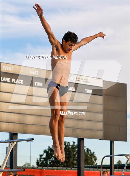 Thumbnail 3 in AIA Division I,III Diving Finals photogallery.