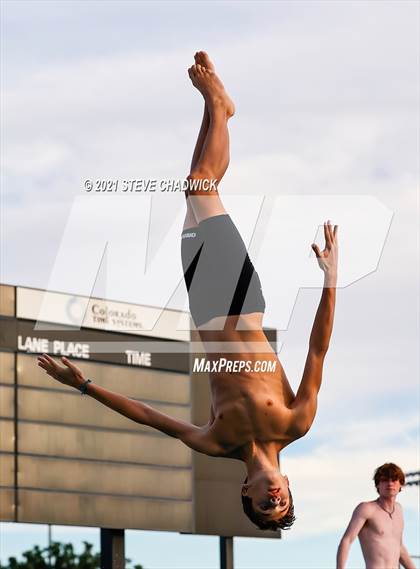 Thumbnail 2 in AIA Division I,III Diving Finals photogallery.