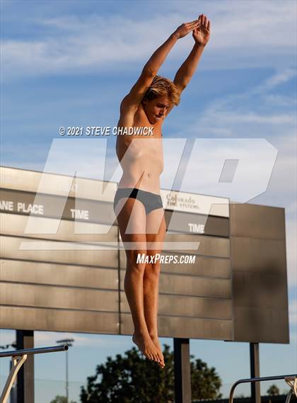 Thumbnail 2 in AIA Division I,III Diving Finals photogallery.