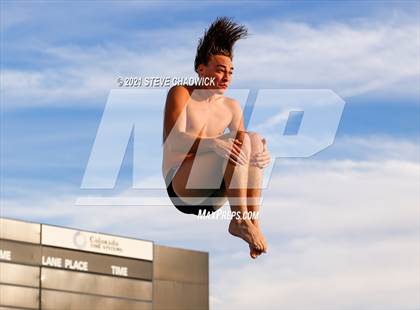 Thumbnail 2 in AIA Division I,III Diving Finals photogallery.