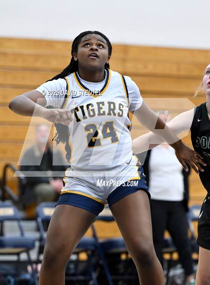 Thumbnail 1 in Ponderosa @ Inderkum photogallery.