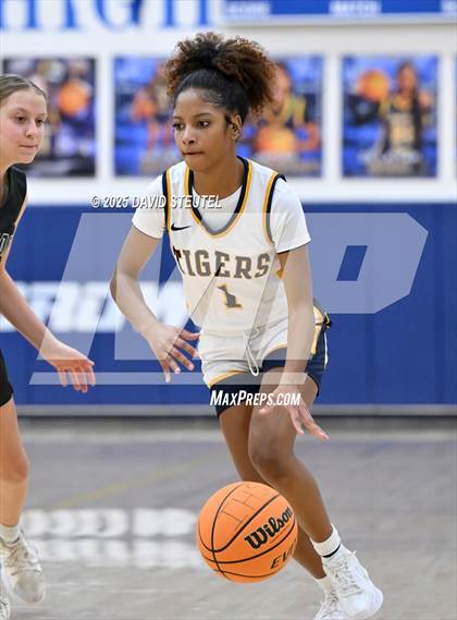 Thumbnail 2 in Ponderosa @ Inderkum photogallery.