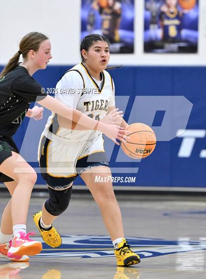 Thumbnail 1 in Ponderosa @ Inderkum photogallery.