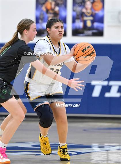 Thumbnail 2 in Ponderosa @ Inderkum photogallery.