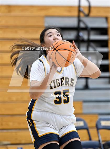 Thumbnail 1 in Ponderosa @ Inderkum photogallery.