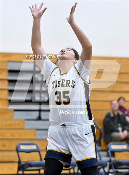 Thumbnail 1 in Ponderosa @ Inderkum photogallery.