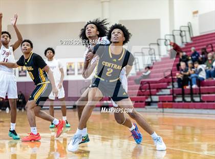 Thumbnail 1 in Central Gwinnett vs. Jackson (Hard In The Paint) photogallery.