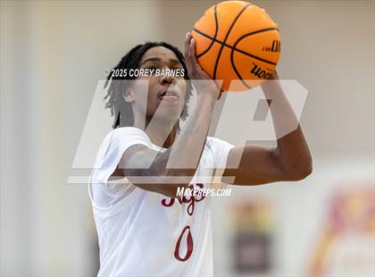 Thumbnail 2 in Central Gwinnett vs. Jackson (Hard In The Paint) photogallery.