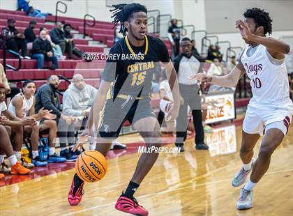 Thumbnail 1 in Central Gwinnett vs. Jackson (Hard In The Paint) photogallery.