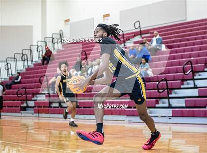 Thumbnail 2 in Central Gwinnett vs. Jackson (Hard In The Paint) photogallery.