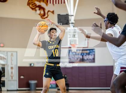 Thumbnail 3 in Central Gwinnett vs. Jackson (Hard In The Paint) photogallery.