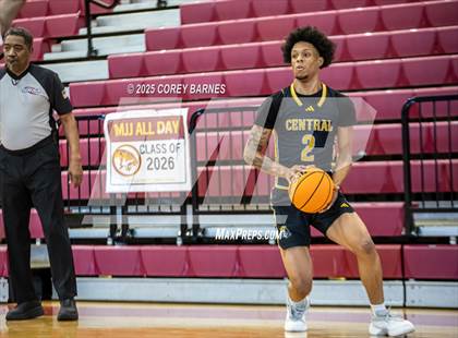 Thumbnail 3 in Central Gwinnett vs. Jackson (Hard In The Paint) photogallery.