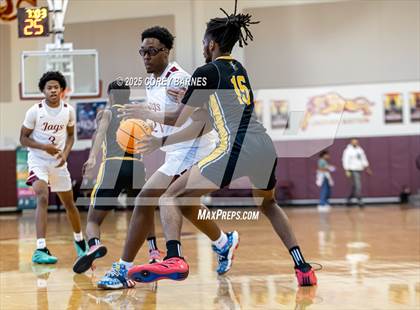 Thumbnail 2 in Central Gwinnett vs. Jackson (Hard In The Paint) photogallery.