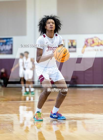 Thumbnail 3 in Central Gwinnett vs. Jackson (Hard In The Paint) photogallery.