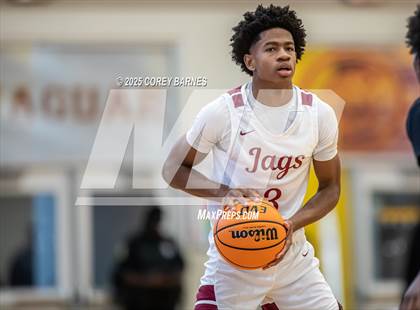 Thumbnail 3 in Central Gwinnett vs. Jackson (Hard In The Paint) photogallery.