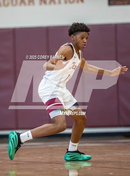 Thumbnail 2 in Central Gwinnett vs. Jackson (Hard In The Paint) photogallery.