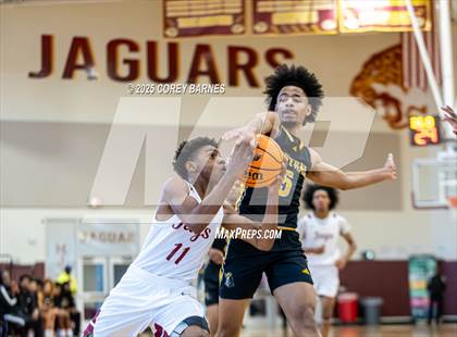 Thumbnail 2 in Central Gwinnett vs. Jackson (Hard In The Paint) photogallery.