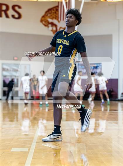 Thumbnail 1 in Central Gwinnett vs. Jackson (Hard In The Paint) photogallery.