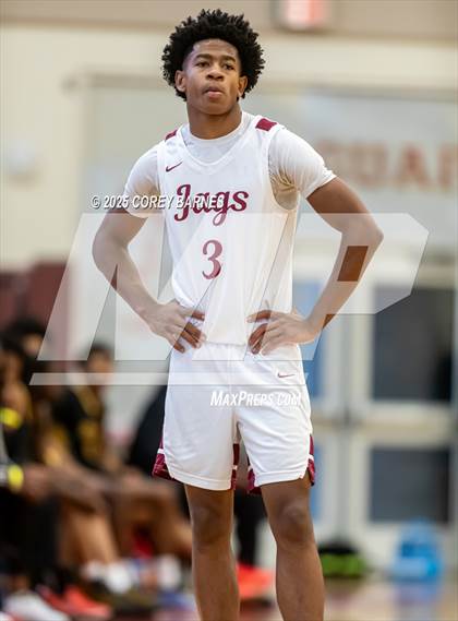 Thumbnail 2 in Central Gwinnett vs. Jackson (Hard In The Paint) photogallery.