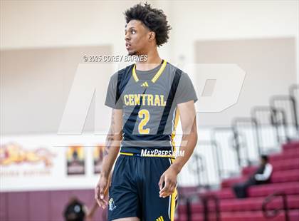 Thumbnail 3 in Central Gwinnett vs. Jackson (Hard In The Paint) photogallery.