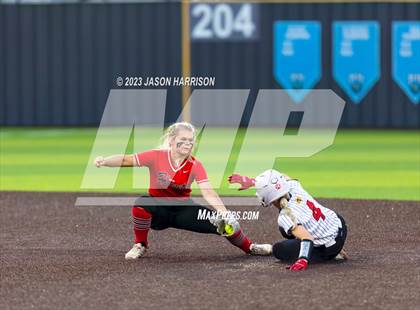 Thumbnail 2 in Trenton @ Muenster (UIL 2A Softball Region 2 Regional Semifinal) photogallery.