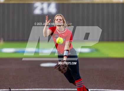 Thumbnail 2 in Trenton @ Muenster (UIL 2A Softball Region 2 Regional Semifinal) photogallery.