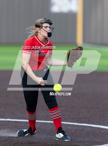 Thumbnail 3 in Trenton @ Muenster (UIL 2A Softball Region 2 Regional Semifinal) photogallery.