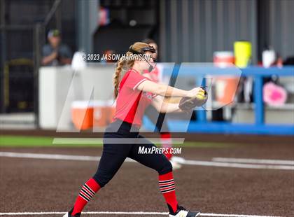 Thumbnail 1 in Trenton @ Muenster (UIL 2A Softball Region 2 Regional Semifinal) photogallery.