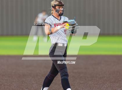 Thumbnail 1 in Trenton @ Muenster (UIL 2A Softball Region 2 Regional Semifinal) photogallery.