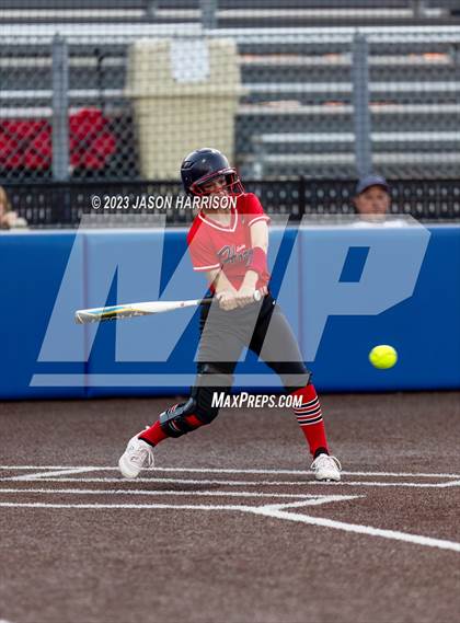 Thumbnail 2 in Trenton @ Muenster (UIL 2A Softball Region 2 Regional Semifinal) photogallery.