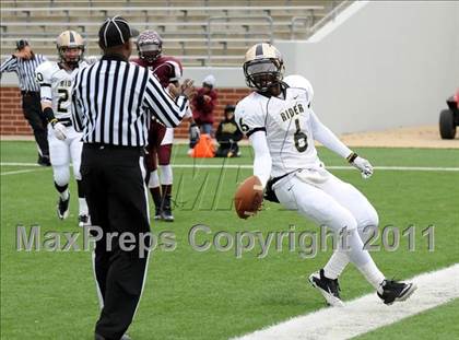 Thumbnail 1 in Killeen vs. Rider (4A Division 1 Region 1 Semifinals) photogallery.