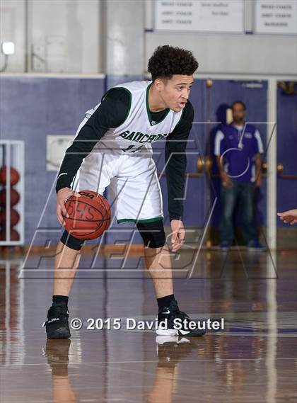 Thumbnail 3 in Christian Brothers vs. El Cerrito (St. Hope Elite Classic) photogallery.