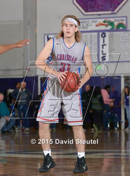 Thumbnail 2 in Christian Brothers vs. El Cerrito (St. Hope Elite Classic) photogallery.