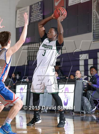 Thumbnail 3 in Christian Brothers vs. El Cerrito (St. Hope Elite Classic) photogallery.