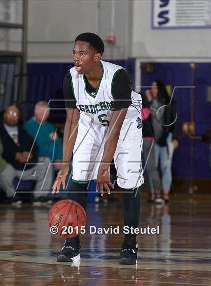 Thumbnail 1 in Christian Brothers vs. El Cerrito (St. Hope Elite Classic) photogallery.