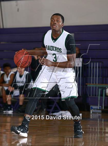 Thumbnail 1 in Christian Brothers vs. El Cerrito (St. Hope Elite Classic) photogallery.