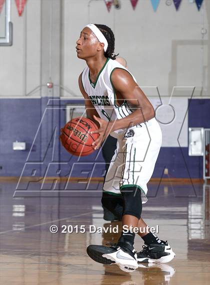 Thumbnail 2 in Christian Brothers vs. El Cerrito (St. Hope Elite Classic) photogallery.