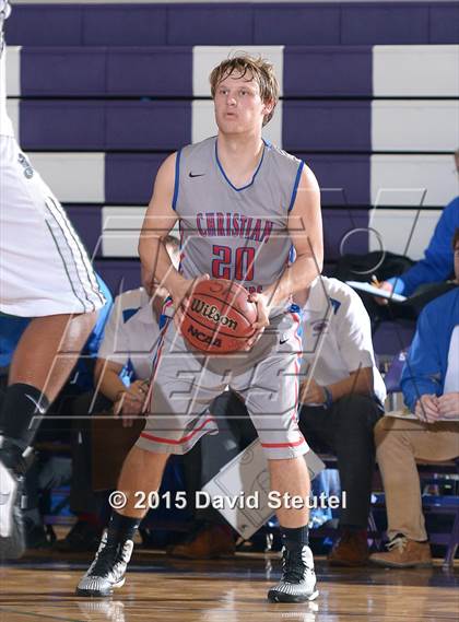 Thumbnail 1 in Christian Brothers vs. El Cerrito (St. Hope Elite Classic) photogallery.