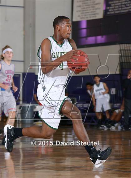 Thumbnail 2 in Christian Brothers vs. El Cerrito (St. Hope Elite Classic) photogallery.