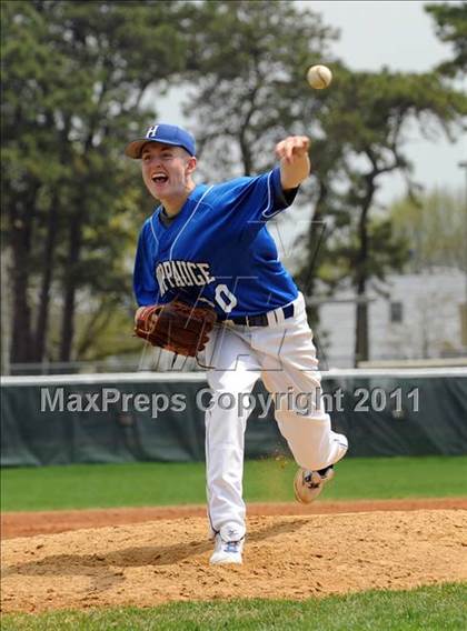 Thumbnail 3 in Deer Park @ Hauppauge photogallery.