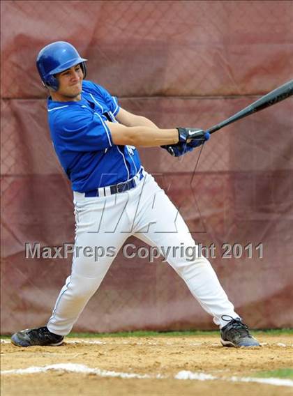 Thumbnail 2 in Deer Park @ Hauppauge photogallery.