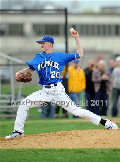Thumbnail 1 in Deer Park @ Hauppauge photogallery.
