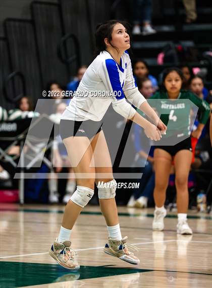 Thumbnail 2 in Sierra @ Manteca photogallery.