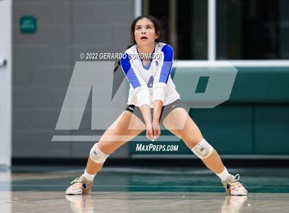 Thumbnail 3 in Sierra @ Manteca photogallery.