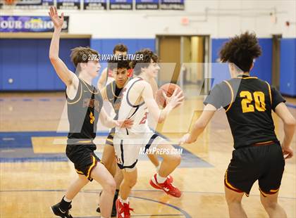 Thumbnail 3 in Cooper vs St. Henry photogallery.