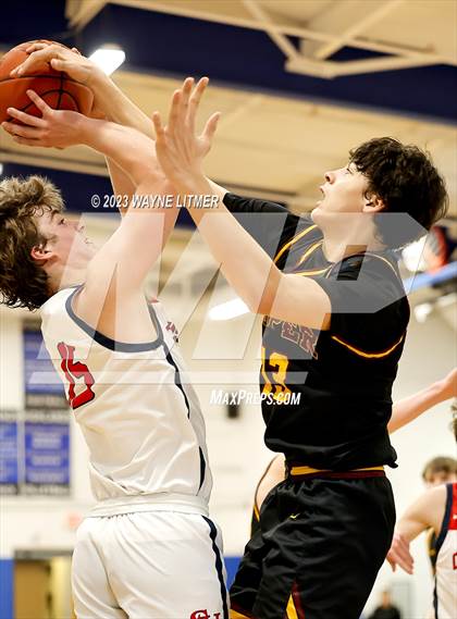 Thumbnail 1 in Cooper vs St. Henry photogallery.