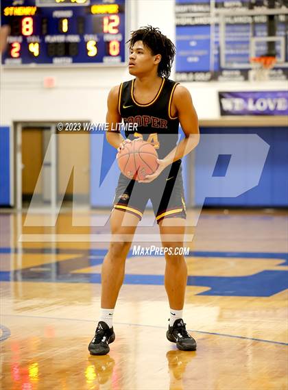 Thumbnail 3 in Cooper vs St. Henry photogallery.