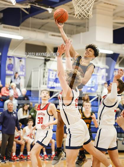 Thumbnail 1 in Cooper vs St. Henry photogallery.