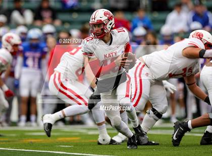 Thumbnail 3 in Katy vs  Westlake (UIL 6A DII Semifinal) photogallery.